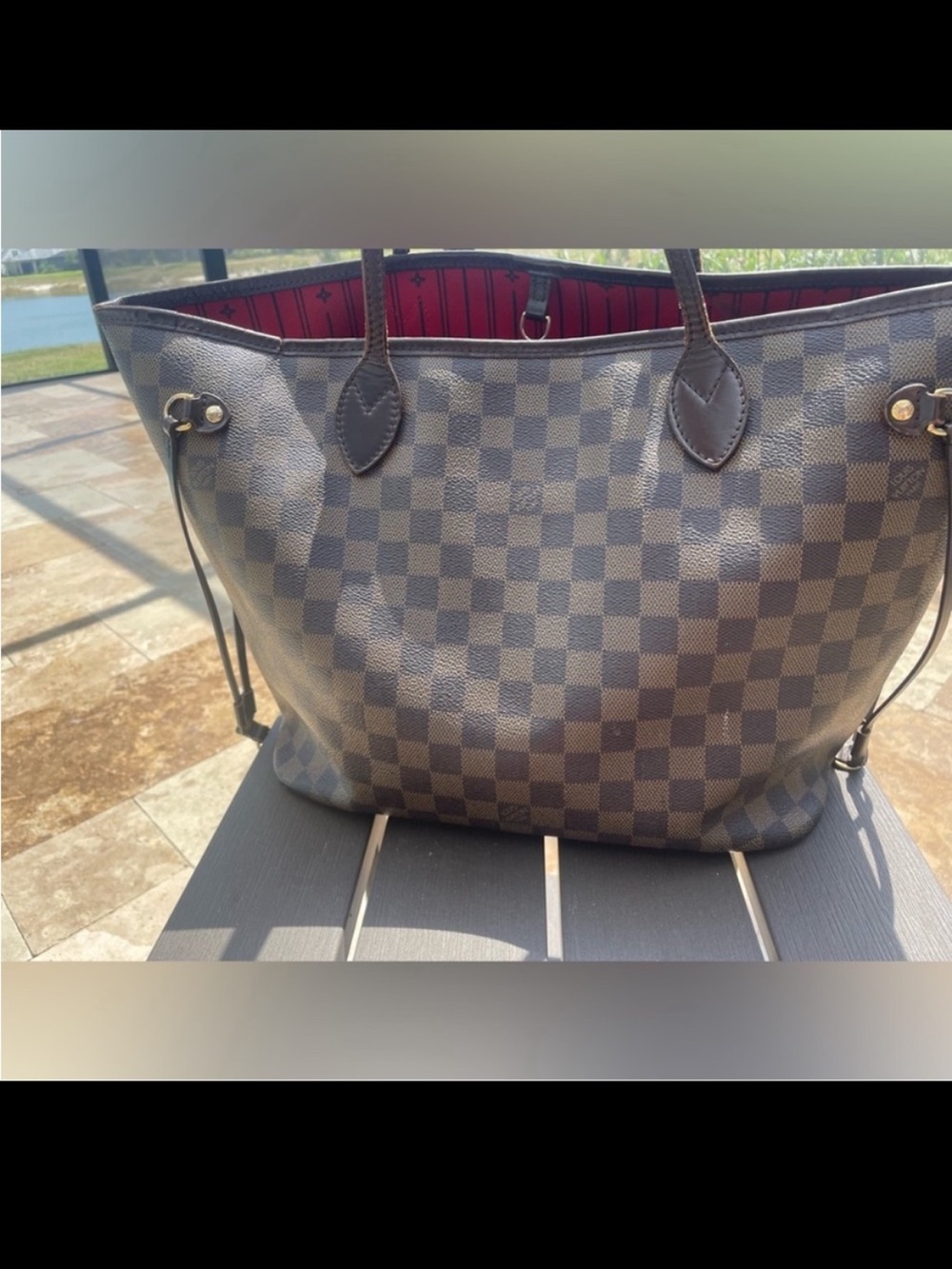 Louis Vuitton never full bag